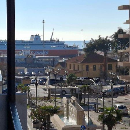 City Center Apartment 2 Alexandroupoli Bagian luar foto